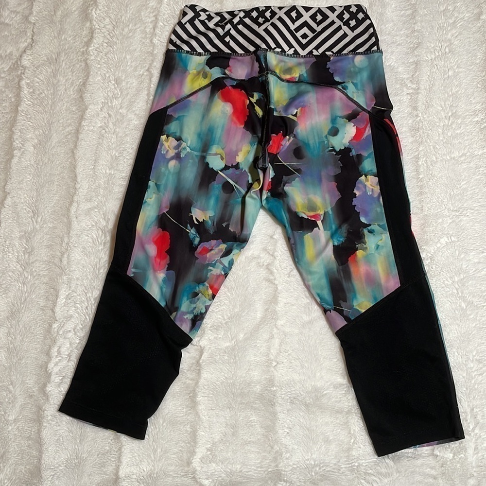 ASICS Colorful 3/4 Length Tights - Picture 2 of 8